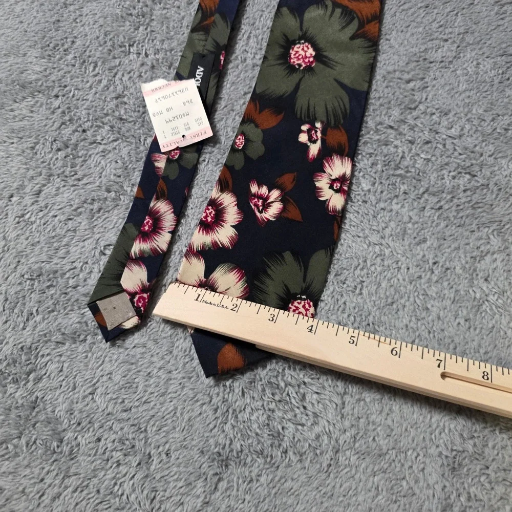 Adolfo Mens OS Silk Necktie Navy Blue Floral Print Hand Made‎ Classic Designer
